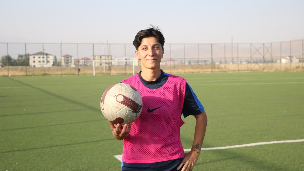 Fenerbah�e'den Y�ksekova'ya transfer oldu