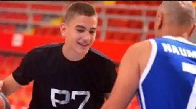 Petar Naumoski'nin o�lu Kar��yaka'ya transfer oldu