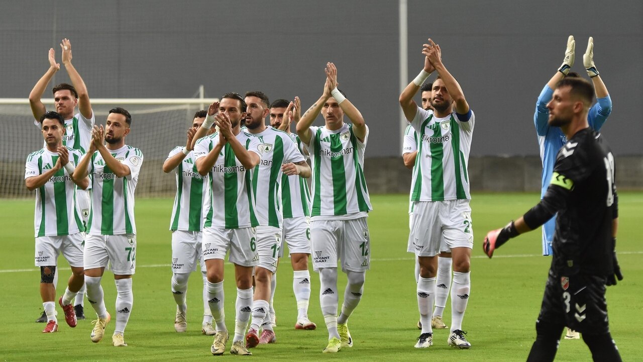 Mu�laspor sezonun a��l���n� yapacak!