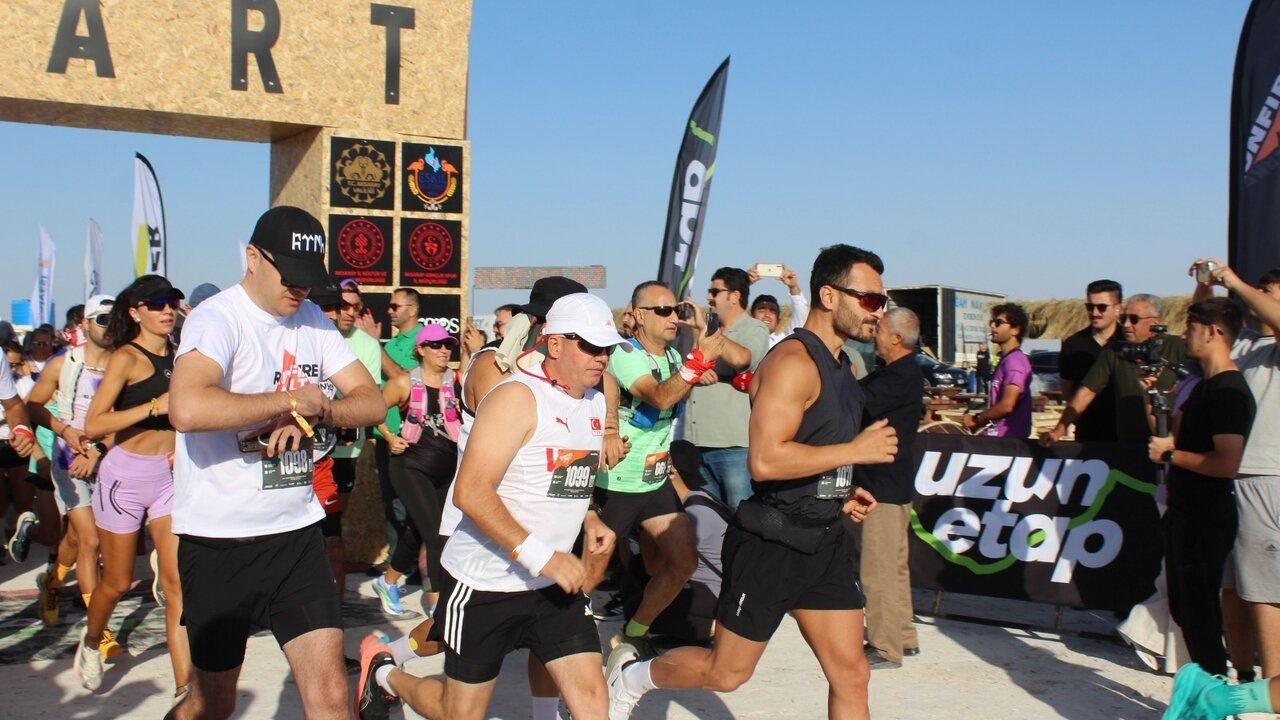 Runfire Ultra Trail Maratonu, Tuz G�l�'nde ba�lad�!