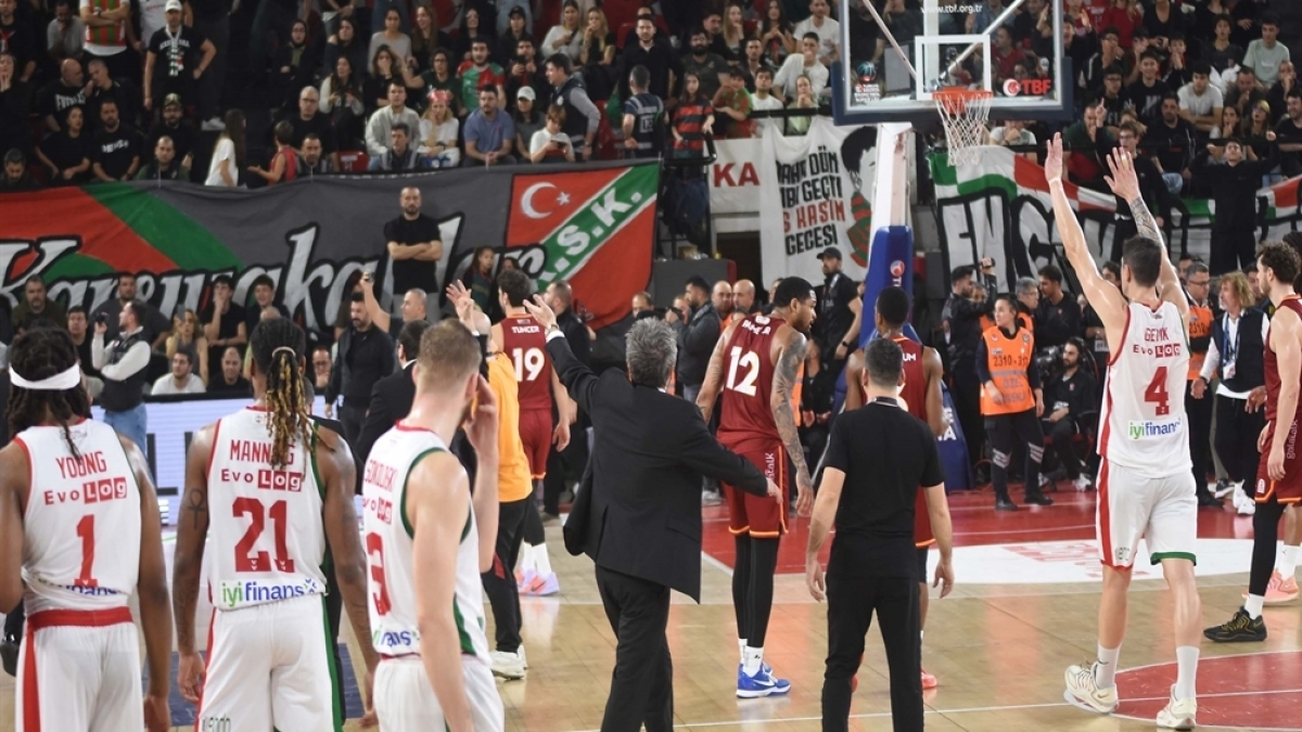 Kar��yaka'ya Galatasaray faturas�