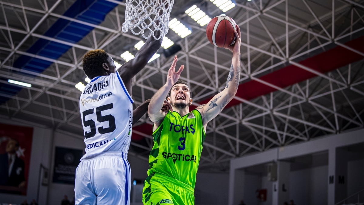 TOFA�, B�y�k�ekmece kar��s�nda galip