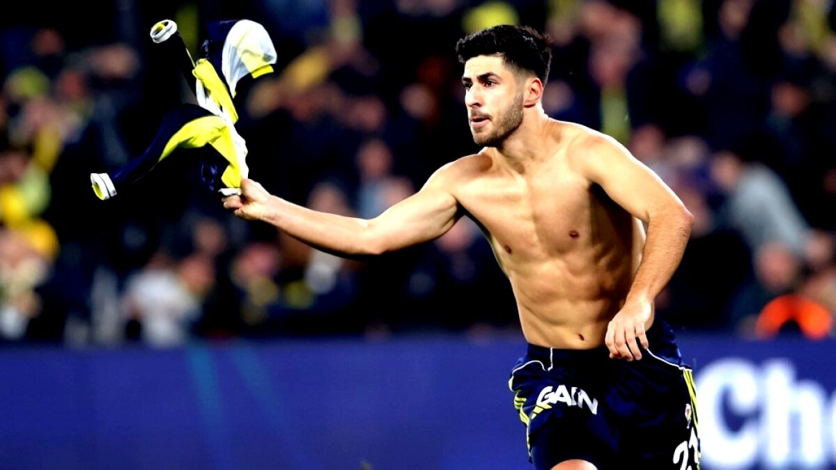Asensio: 'Mutluyum, ayr�lmay� d���nm�yorum!'