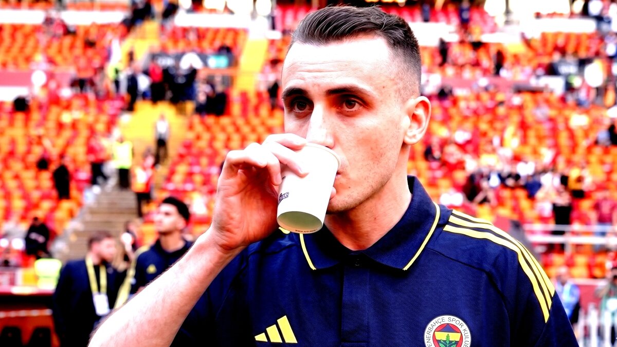 Kerem Akt�rko�lu'na Ali Sami Yen'de tepki!