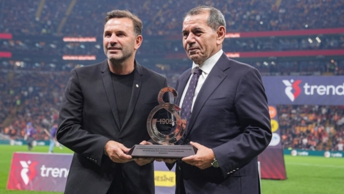 Dursun �zbek'ten Okan Buruk'a tam destek