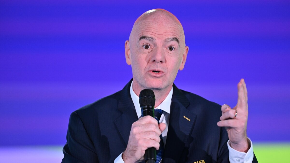 FIFA Ba�kan� Gianni Infantino'dan A Milli Tak�m'a tebrik