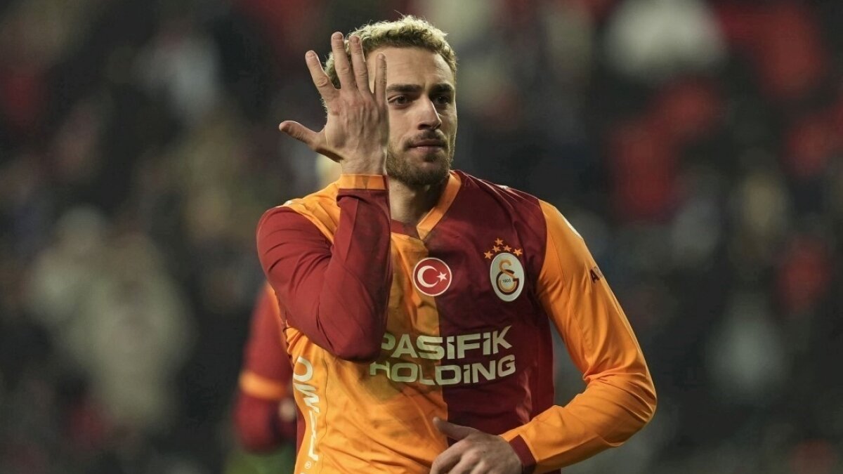 Bar�� Alper Y�lmaz, y�ld�zlarla yar���yor