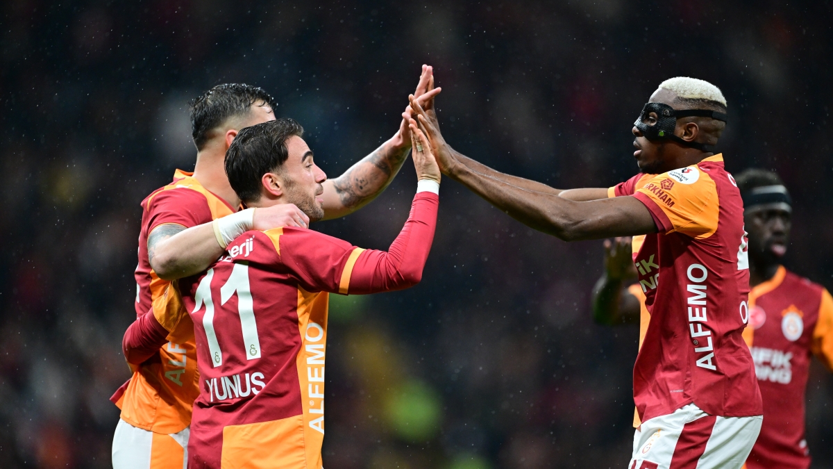 Galatasaray'da kader viraj�!