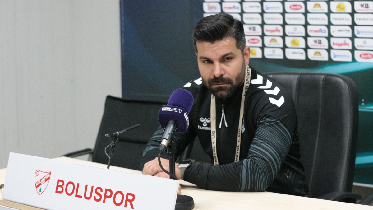 Boluspor'da teknik direkt�r Erdal G�ne� ile yollar ayr�ld�