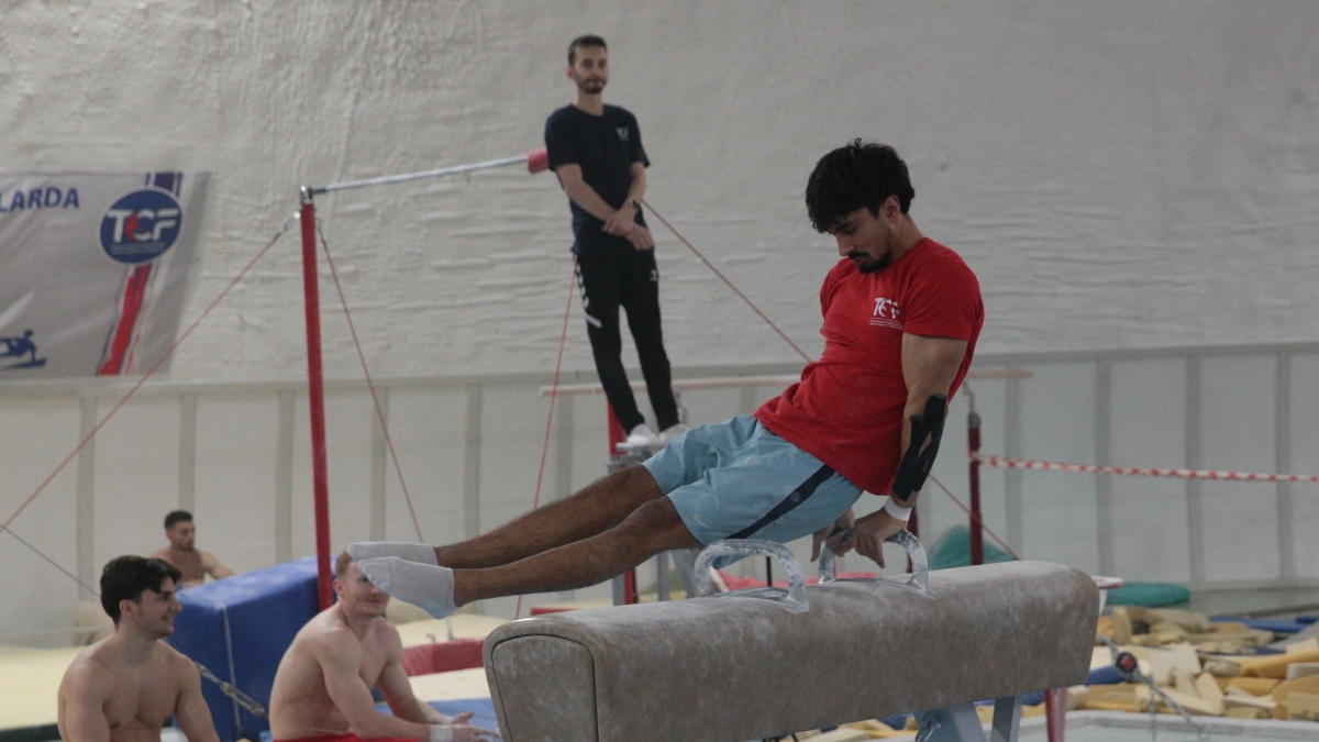 Artistik Cimnastik Erkek Milli Tak�m�, Bolu'da kampa girdi