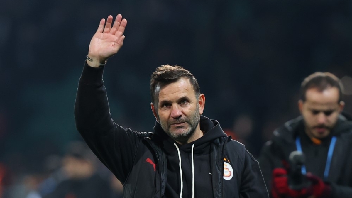 Galatasaray'da rekorlar�n yar�s� Okan Buruk'tan!