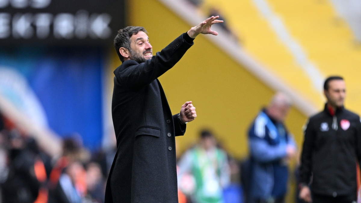 Kayserispor'da Radomir Djalovic i�in ayr�l�k yan�t�!