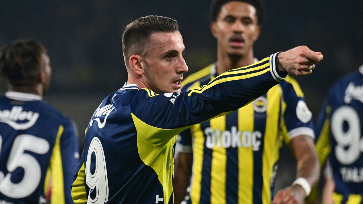 Kerem'den Tedesco'ya: 'Bu rolde devam etmek istiyorum'