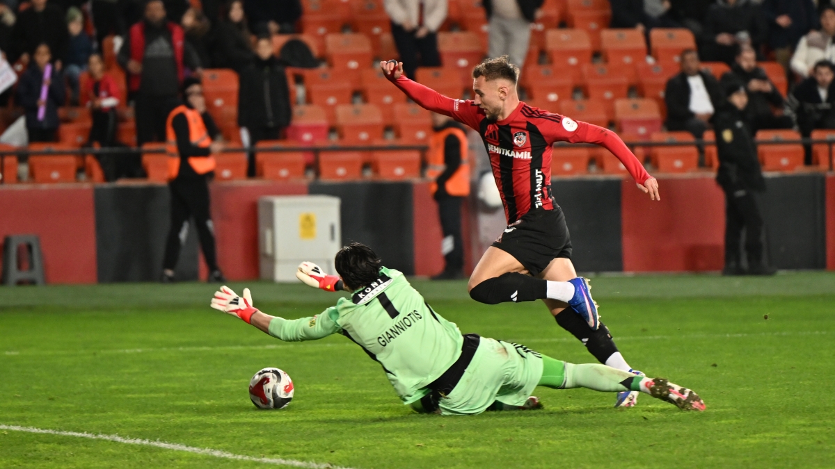 Gaziantep'te Kocaelispor deplasman� �ncesi 2 eksik