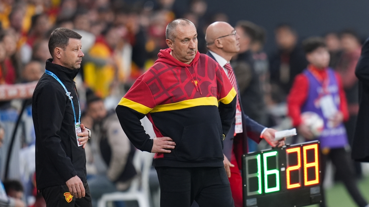 Stanimir Stoilov: 'Be�ikta�'a kar�� daha �nce ma�lar oynad�k, ba�ar�l� olduk'