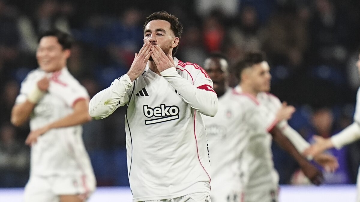 Be�ikta�'�n Kad�k�y kozu Orkun K�k��