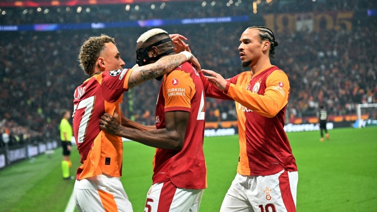 Galatasaray'dan Fenerbah�e ve Be�ikta�'a b�y�k fark!