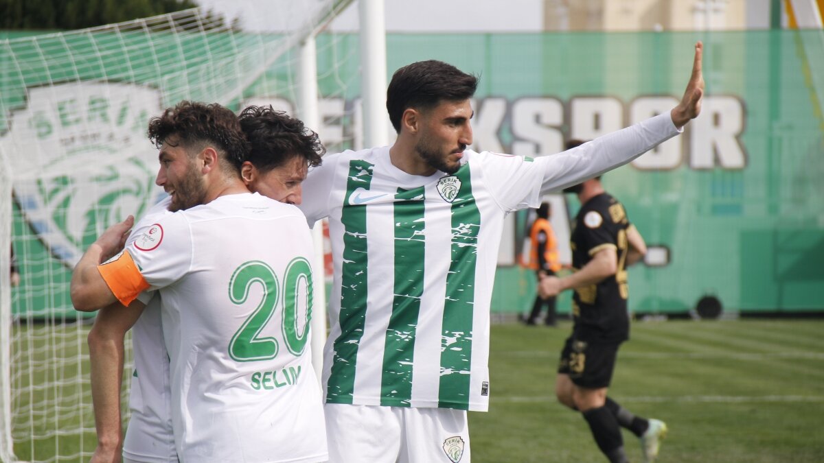 FIFA'dan Serik Spor'a 3 d�nemlik transfer yasa��