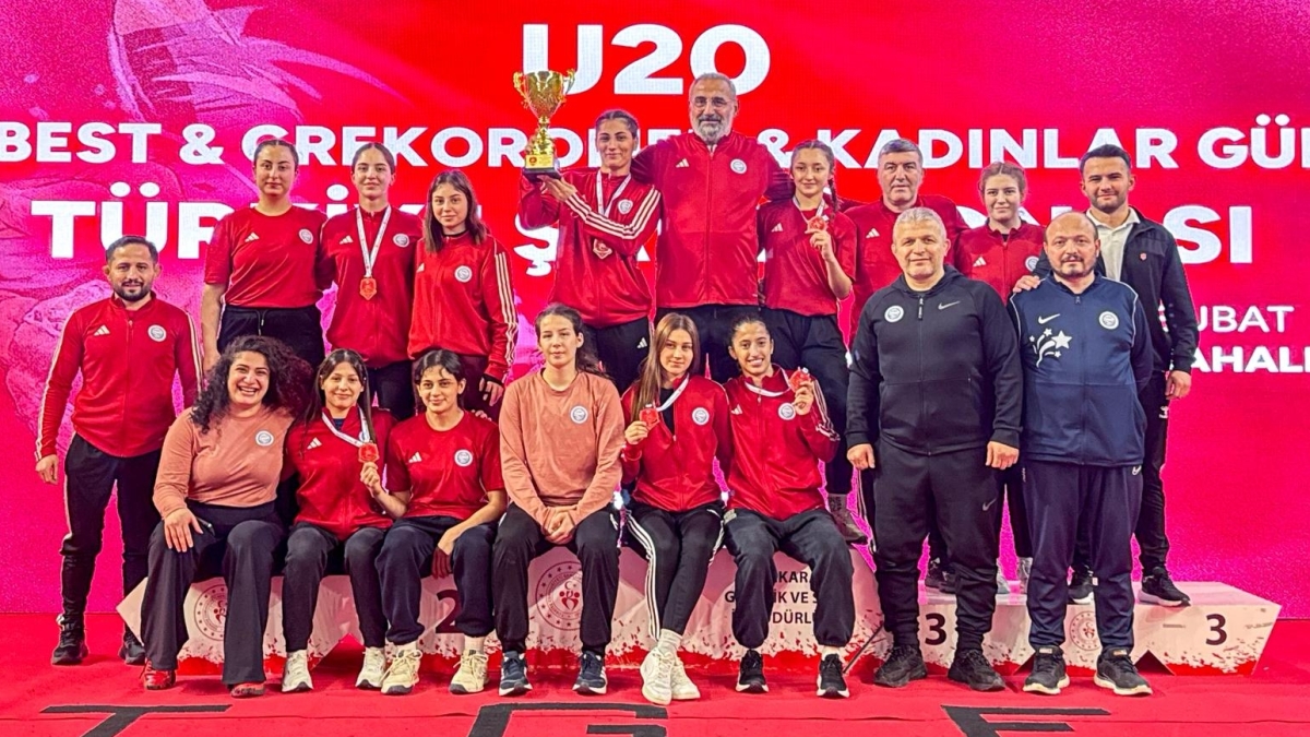 T�rkiye 20 Ya� Alt� G�re� �ampiyonas�, Ankara'da sona erdi