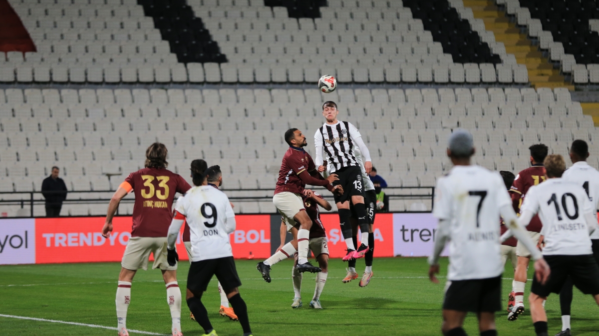 Manisa FK'dan inan�lmaz geri d�n��!