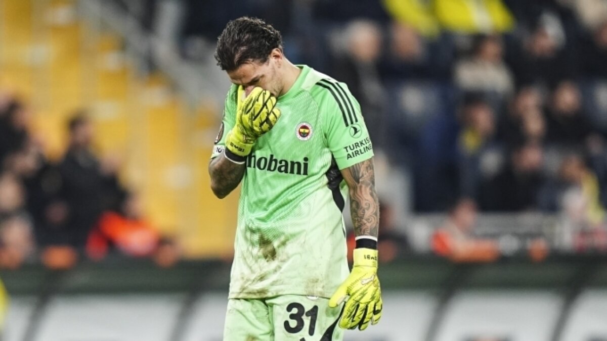 Domenico Tedesco'dan derbi i�in kaleci karar�!