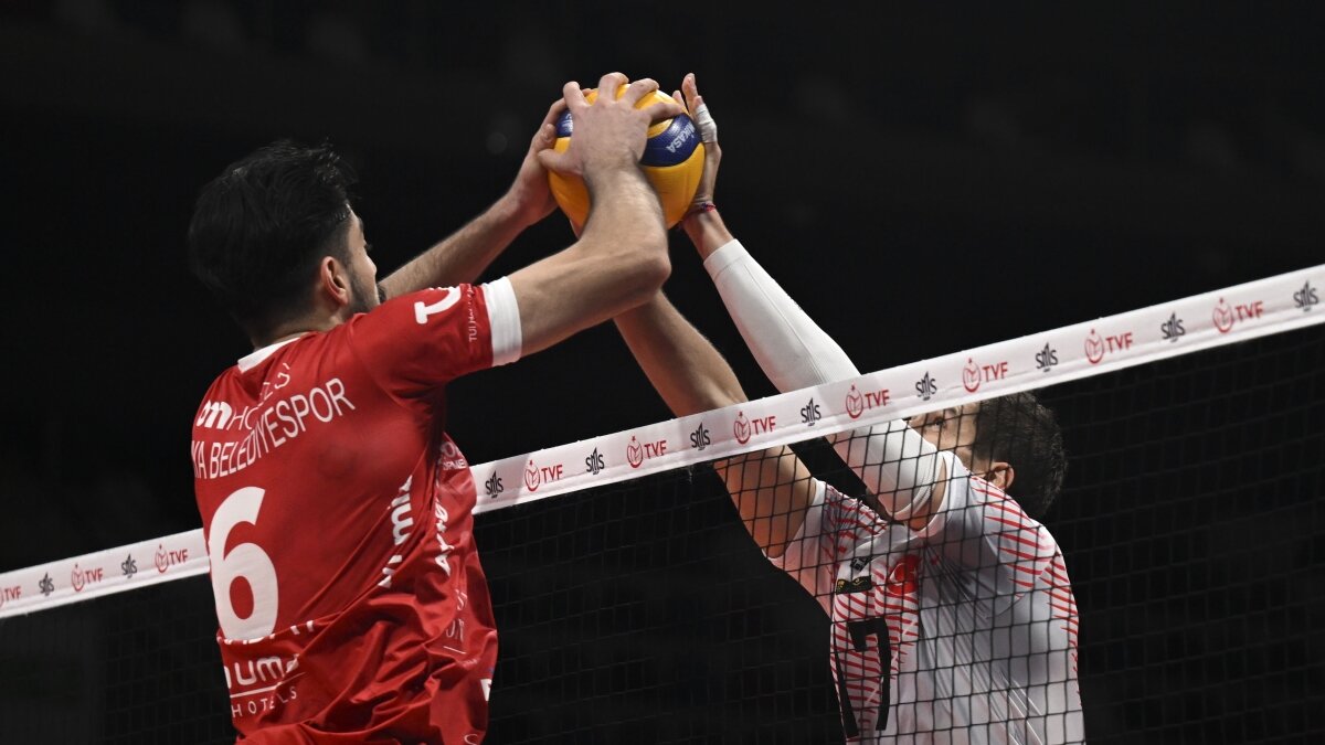 Voleybol Efeler Ligi'nde 23. hafta ma�lar�