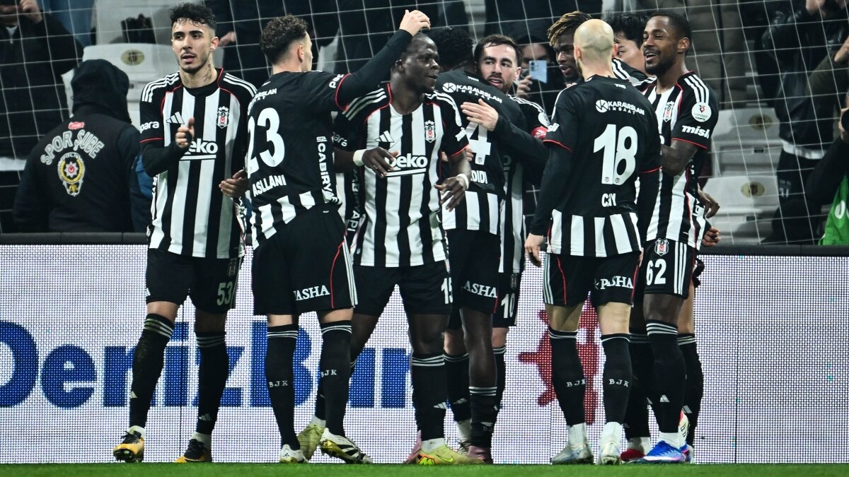 Be�ikta�'ta milli ara hesab�!