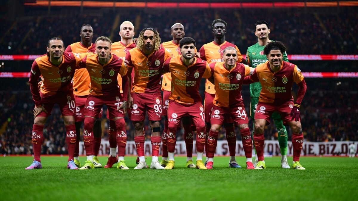 Galatasaray �z�ne d�n�yor