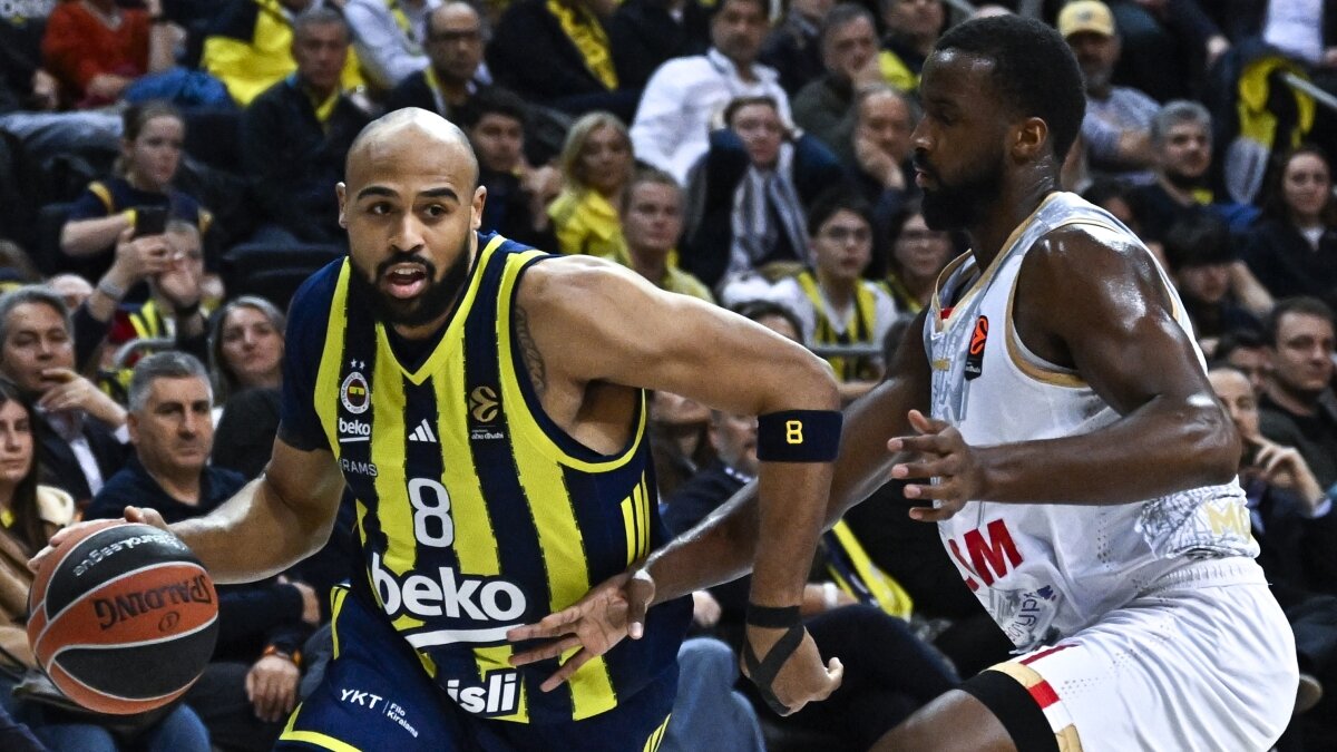 Fenerbah�e Beko, Olympiakos deplasman�nda!