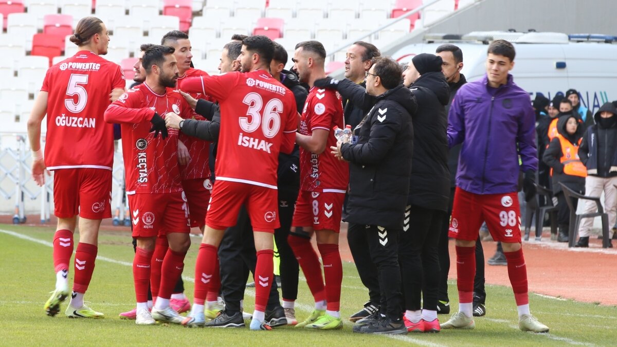 Ke�i�reng�c� deplasmandan galibiyetle ��kt�!