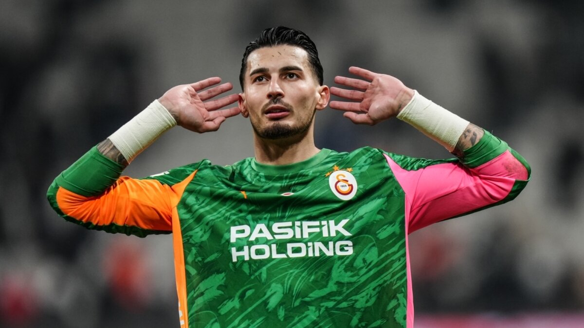 Galatasaray'da U�urcan �ak�r'a destek!