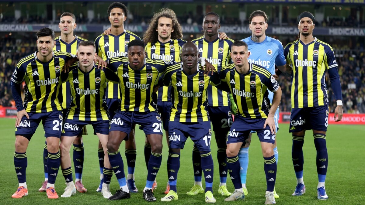 Fenerbah�e, Avrupa'da zirveye oynuyor!