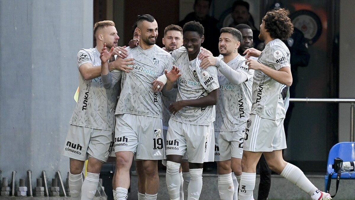 Kocaelispor, Ey�pspor'u penalt�yla y�kt�