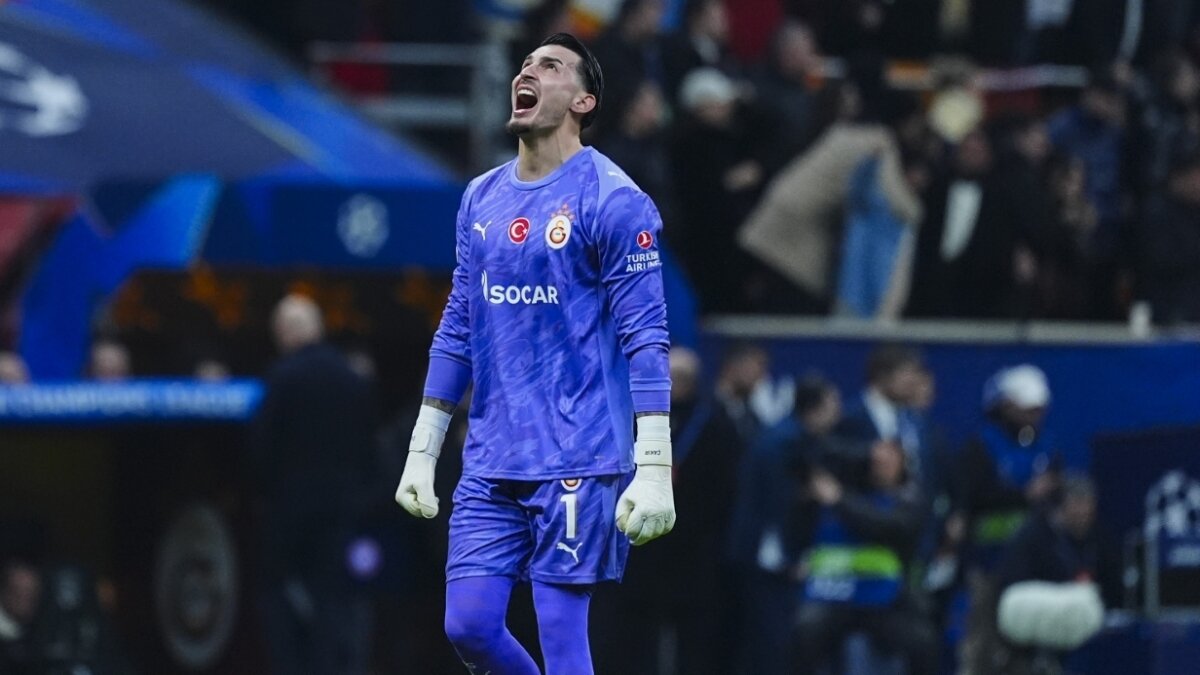 U�urcan �ak�r, geceyi hastanede ge�irdi!