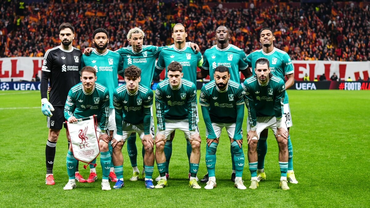 Jamie Carragher: 'Liverpool'un sorunu transferler!'