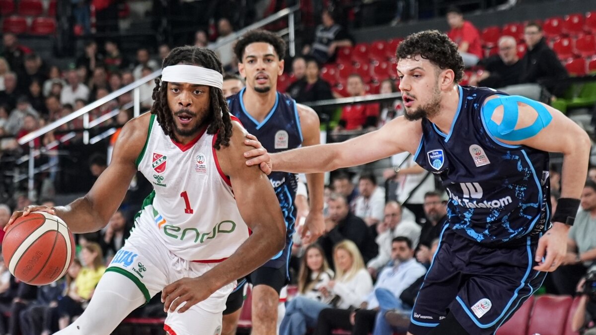 T�rk Telekom, Kar��yaka deplasman�nda galibiyet ald�