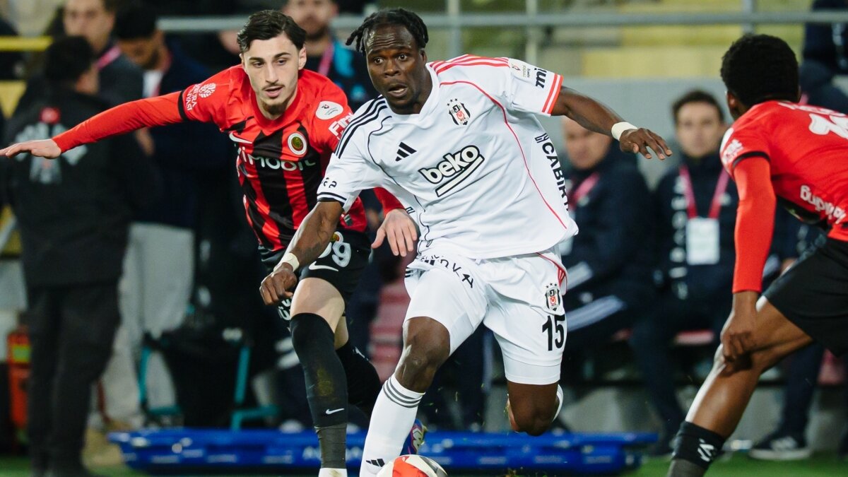 Be�ikta�'ta Junior Olaitan'a milli davet!