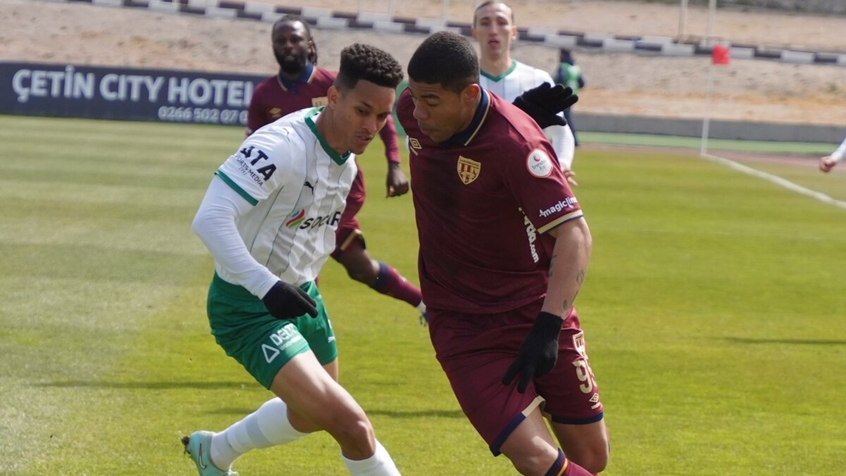 Band�rmaspor - I�d�r FK ma��nda gol ��kmad�