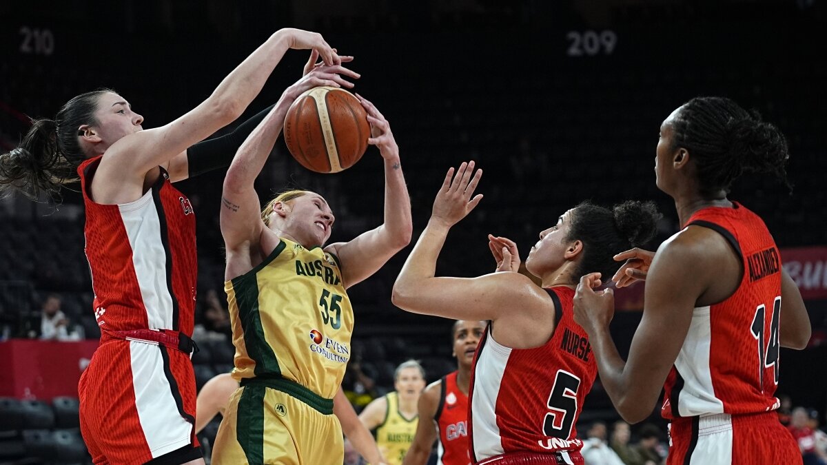 Avustralya, elemelerde 5'te 5 yapt�