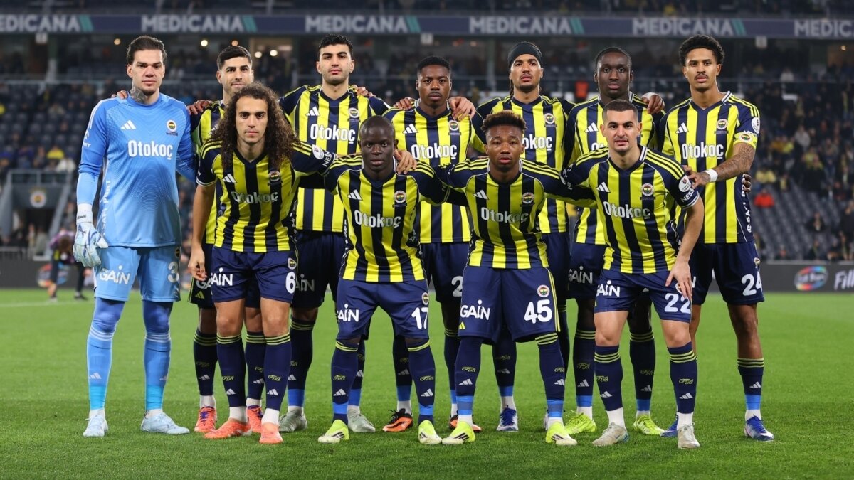 Fenerbah�e'yi bekleyen zorlu yaz!