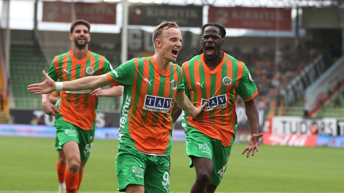 Alanyaspor, Kocaelispor ma��yla hasreti bitirdi!