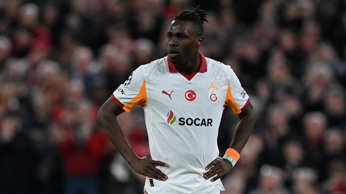 Galatasaray'da Singo karar�