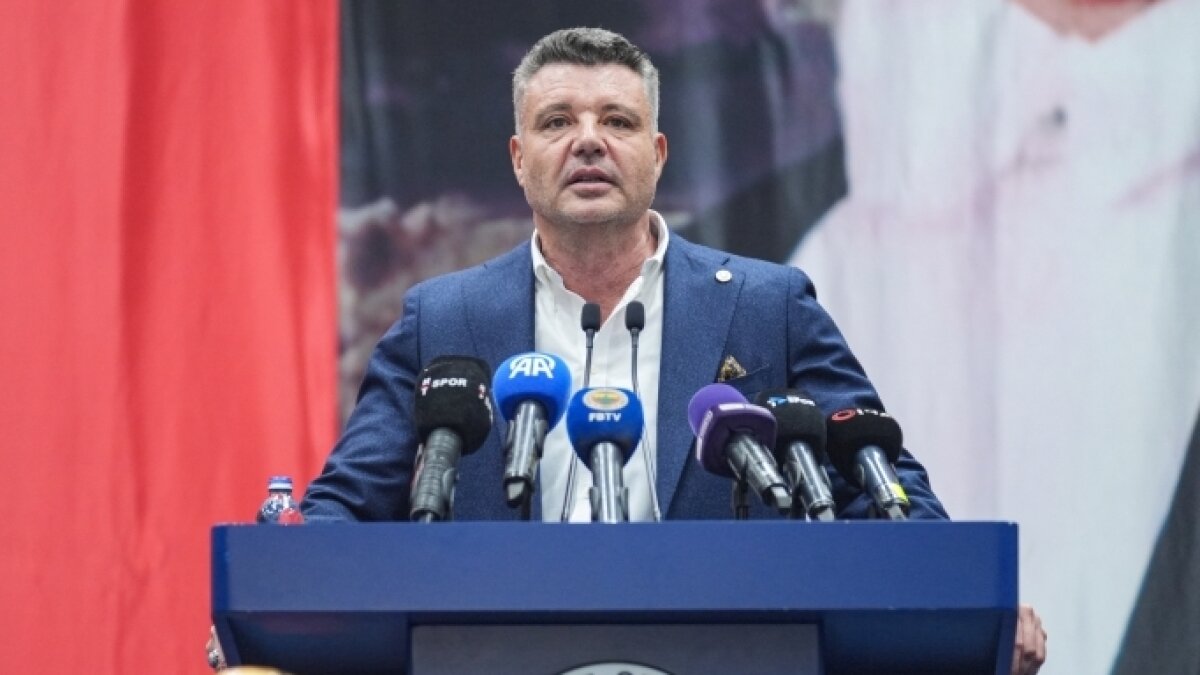 Saran'dan futbolculara son emir: '�ampiyonlar Ligi!'