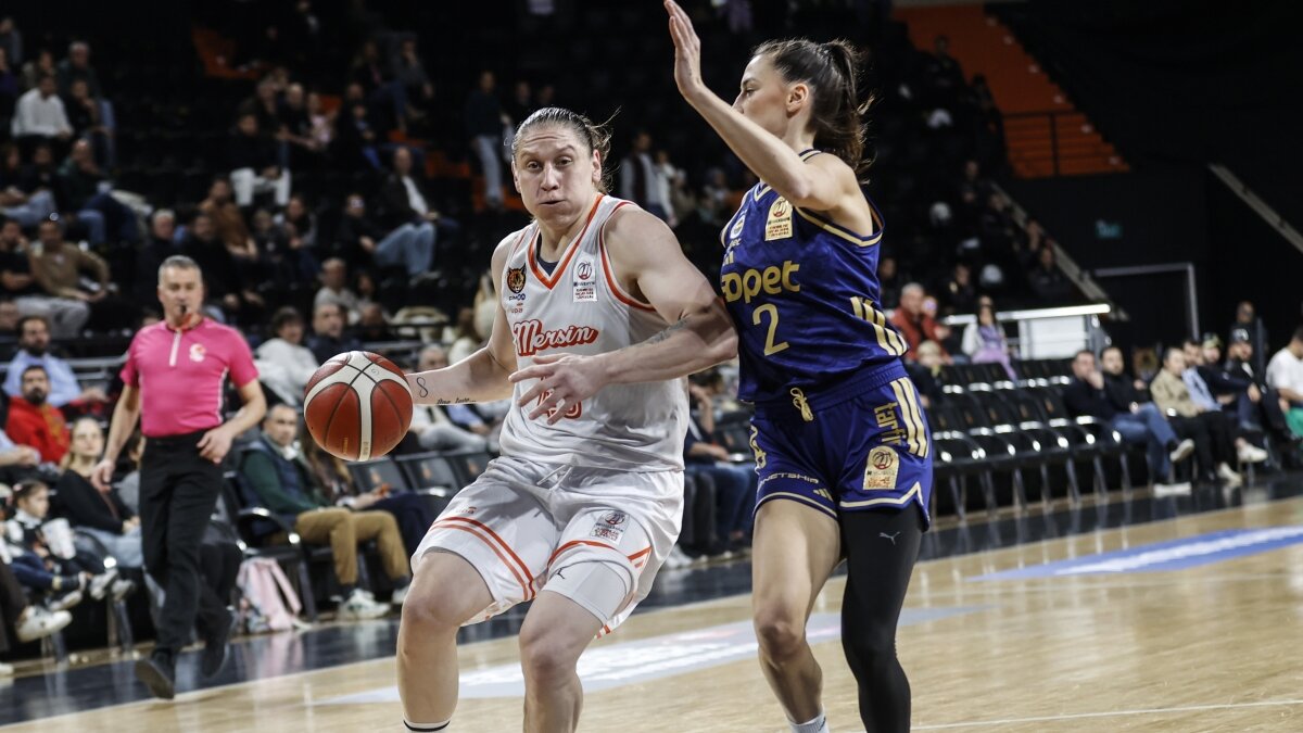 Fenerbah�e Opet, ilk finalist oldu!