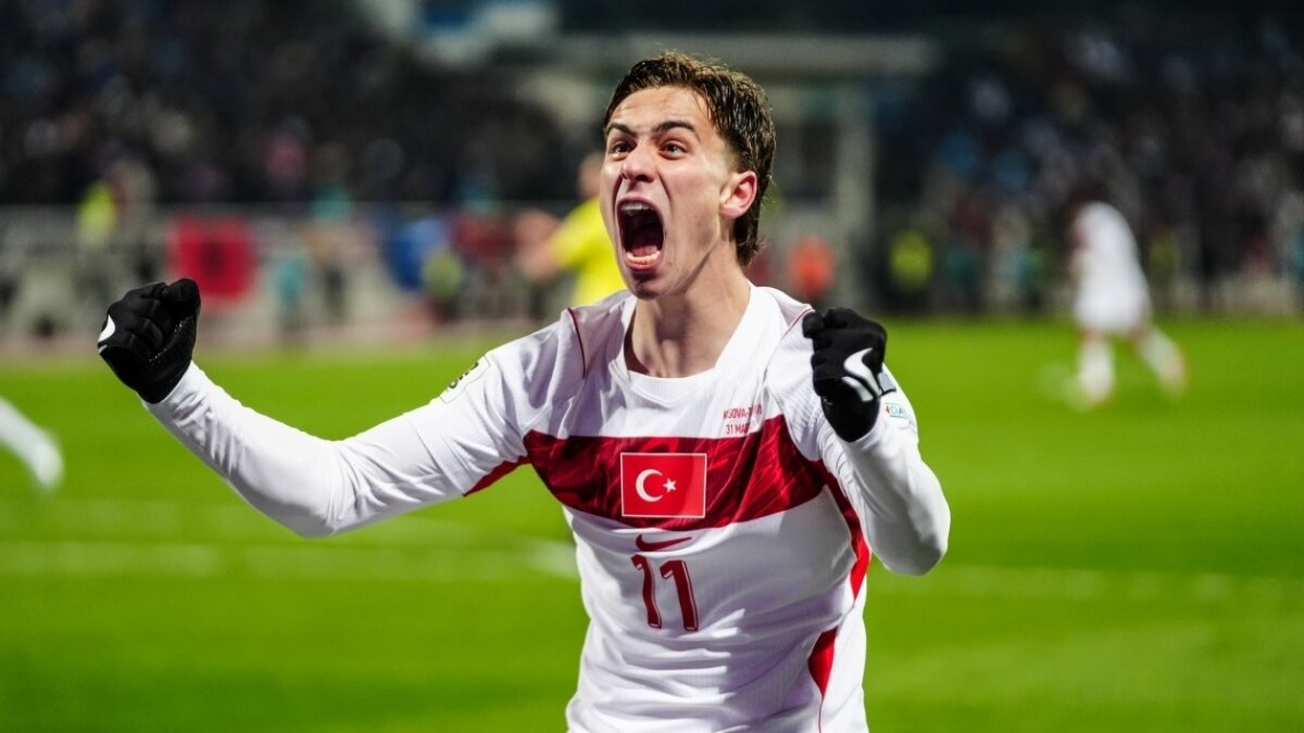 Kenan Y�ld�z g�n�lleri fethetti!