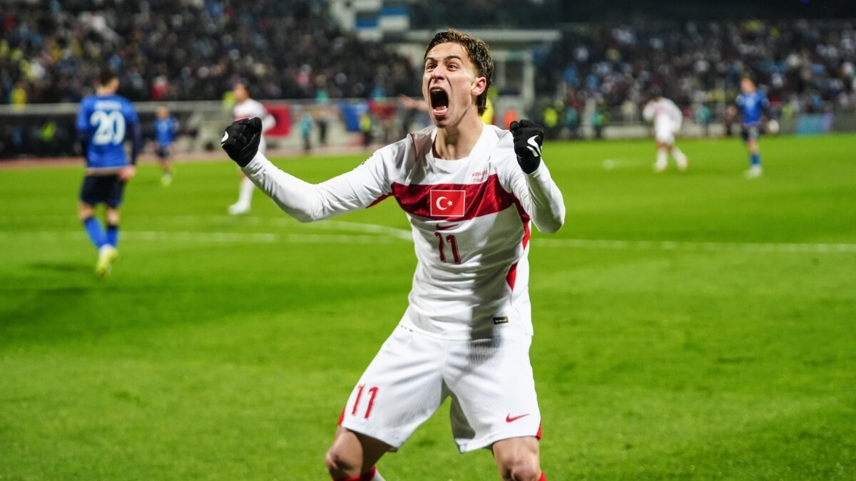 Kenan Y�ld�z: 'Delice duygular ya��yoruz'