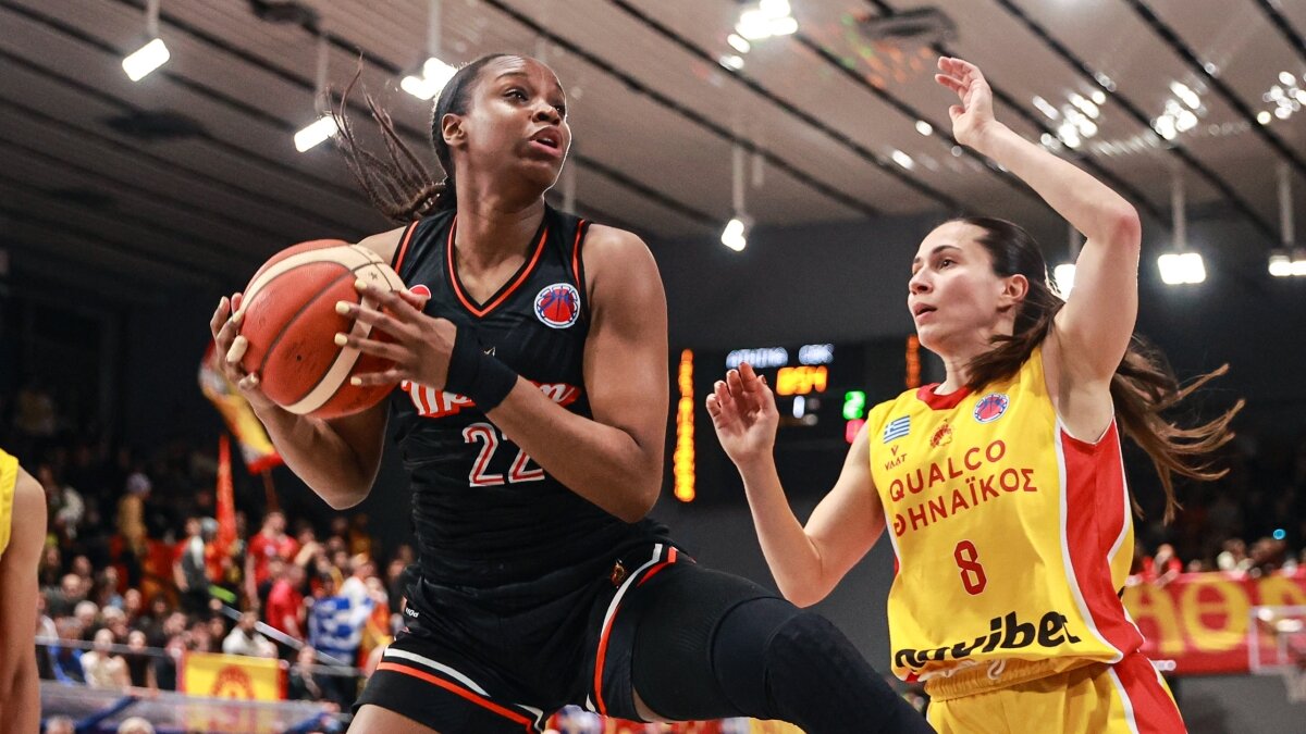 ��MSA �BK Mersin, Yunanistan deplasman�nda hata yapmad�!