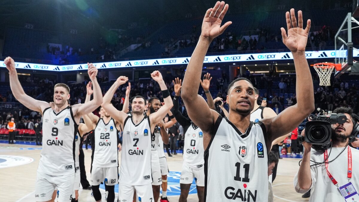 Be�ikta� GA�N-Alia�a Petkimspor ma�� ertelendi