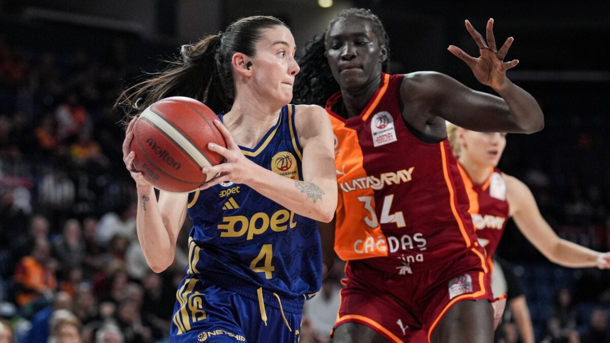 Fenerbah�e ile Galatasaray, Avrupa'da final i�in parkeye ��k�yor!