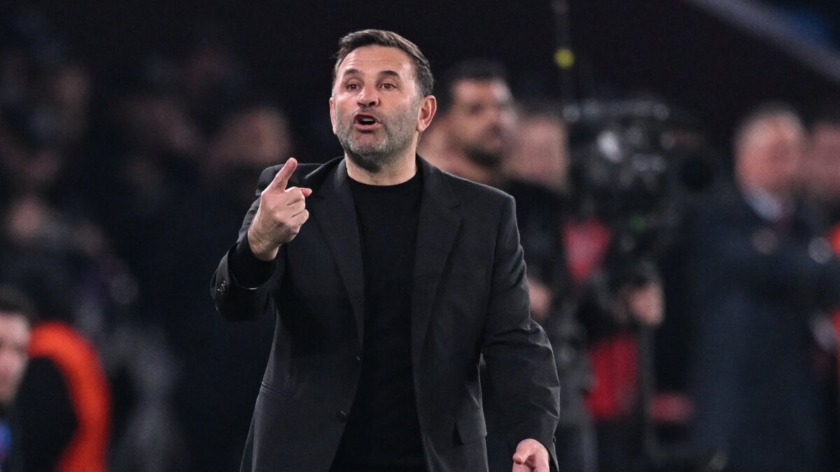 Galatasaray'da 3 oyuncuya ne�ter!